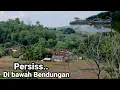 Ngeri sedap..Rumah pemukiman dibawah Air bendungan kuno pegunungan Kendeng.