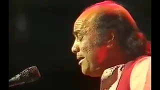 mujhe tum nazar se gira to rahe ho by mehdi hassan