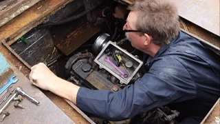 Broken Engines, Friends and Pubs – Narrowboat Travels. Ep 15 Life in a Nutshell