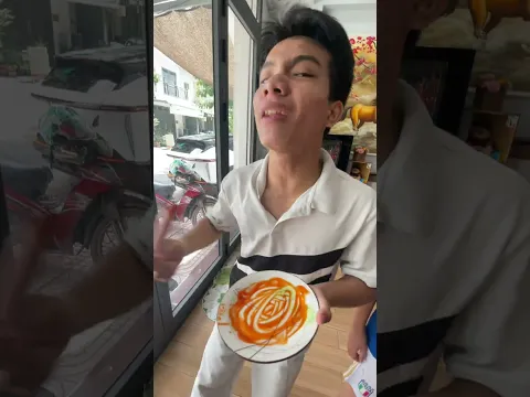 Thánh Tham Ăn Xúc Xích Siêu Cay Và Cái Kết?