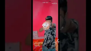 مخي واد شاور وفي جنبي مسدس زيجزور   دندنها