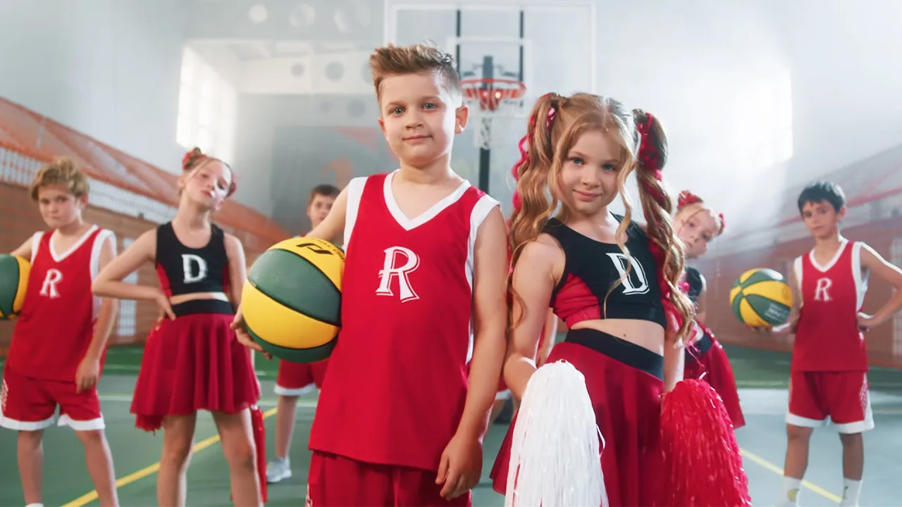 Roma and Diana songs - Best music video Roma and Diana songs - Best music video