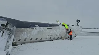 Investigators Examining Aircraft A25O0021 