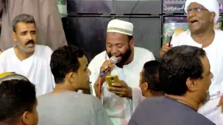 انا الشمس الوليده من ابيآ أنا أم السلاله الحيدريه انا  الزهراء سيده الخليقه ابويا المصطفي خير البريه دندنها