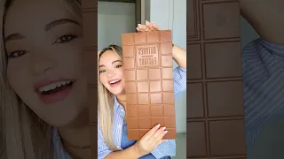 جربت اكبر شوكولا بالعالم وقعت كلشي عحالي 