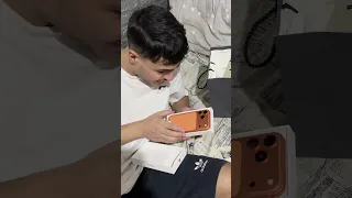 للأسف الآيفون ما يقوص 