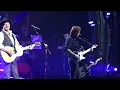 Brooks & Dunn - Cowgirls Don't Cry ft. Reba McEntire 2/25/17 Las Vegas