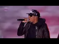 Rihanna ft. Jay z Run this town, Talk that talk and Umbrella live at  Hackney
