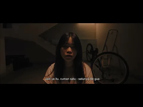 PEREMPUAN DALAM GARASI (GIRL IN A GARAGE) - Short Movie Trailer