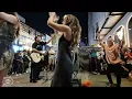 Download Lagu Orang Spain tak sangka Bob Sentuhan buat lagu ini .. lalu mereka terus menari 