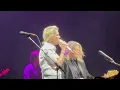 The Chicks and Brandi Carlile sing 'Not Ready to Make Nice'