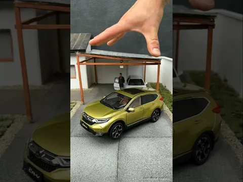 1:18 slow motion suspension test of Honda CR-V 2017 model car