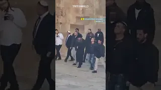 Unprecedented Provocation Israel Security Minister Enters Al Aqsa Mosque 