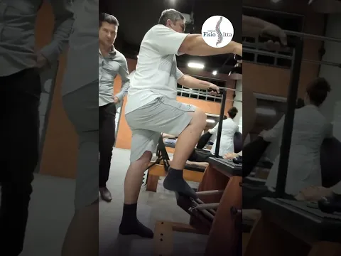 Como o Exercício de Pilates Faz Lubrificar os Movimentos do Joelho Travado