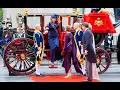Download Lagu Royal Family Waves from Noordeinde Palace Balcony | Prinsjesdag 2025 #Amalia #Ariane #Alexia