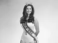 Lynda Carter 1972