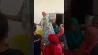 العونيات والقعدة ديال حد ولد فرج  دندنها