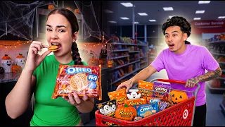 TRYING ALL THE HALLOWEEN EXCLUSIVES FROM TARGET