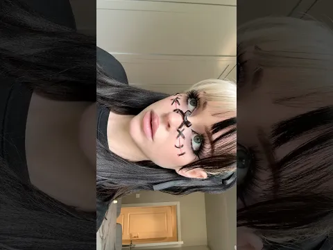 #makeup