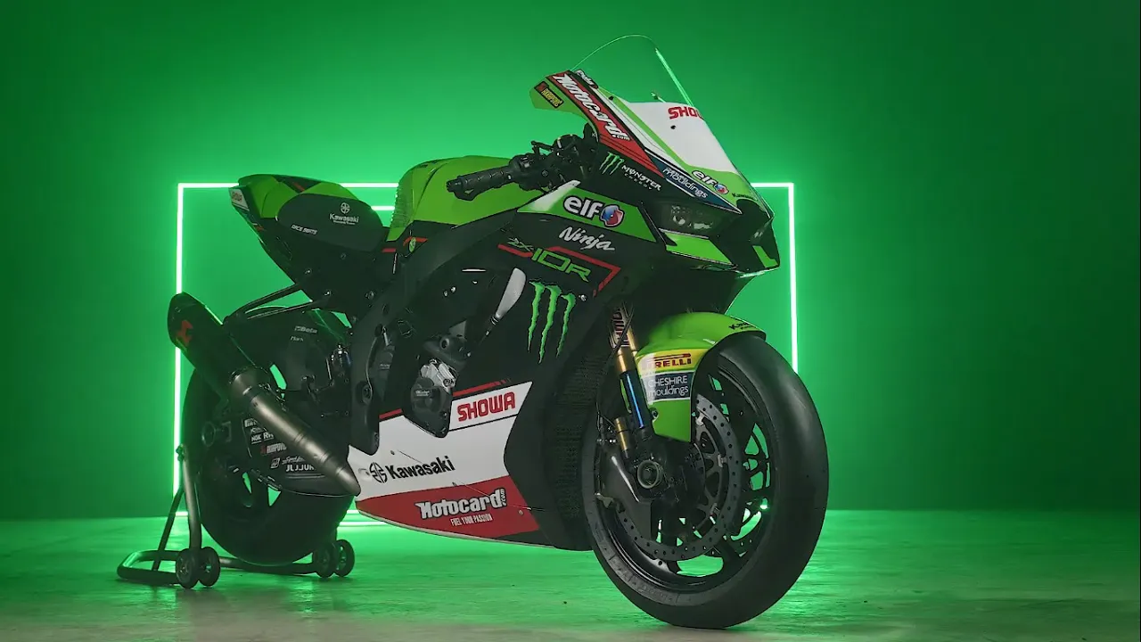Presentación 2022 del Kawasaki Racing Team de World Superbike