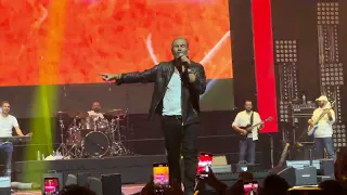عمرو دياب الكلام ليك انت حفلة الاتحاد أرينا أبوظبي 2024 
