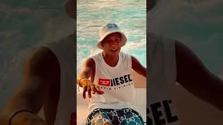 طوب الارض اشتكي منك    عصام صاصا دندنها