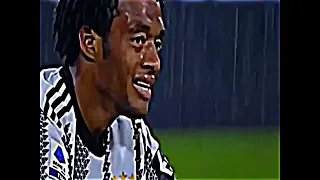 دقيقتين من متعة كرة القدم ـــ جنون فارس عوض 