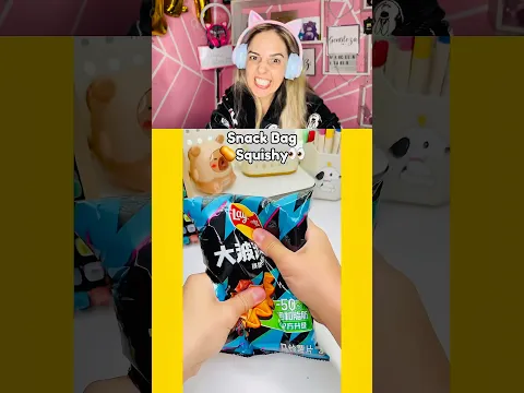 🥨😍 O salgadinho mais fofinho de todos! 💖 #squishy #shorts #react