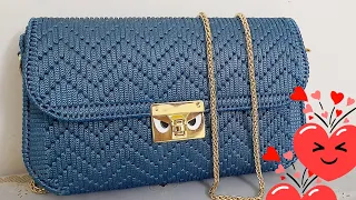 طريقة عمل شنطه شبك بغرزة الزجزاج كروشيه سامية سامية عارف 