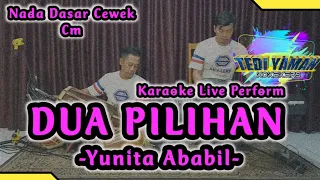 Download Dua pilihan Karaoke - Yunita Ababil nada cewek Cm MP3