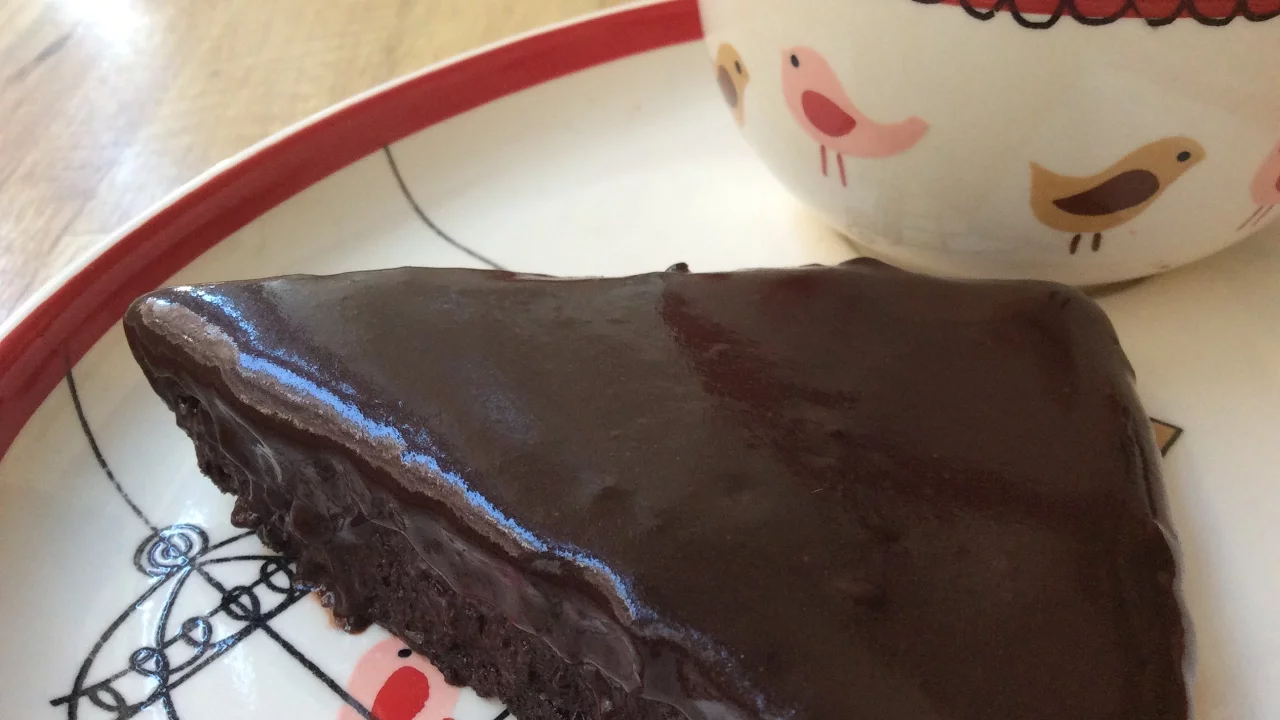 WET CHOCOLATE CAKE WITH CHOCOLATE SAUCE - Super Moist, Rich and So Easy!