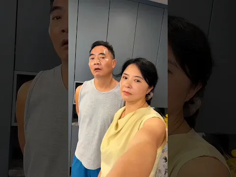 Boys Surprised Mom !