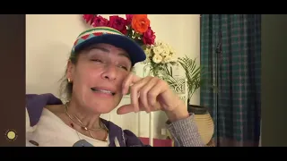 الاعلاميه منى عراقي تلمح ان اسلام ابن عزيزه دندنها