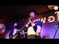 หลงรัก - Newery [ Live in Porjai bar Chiang Mai ]