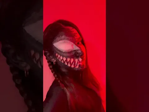 Me uní al TREND DE VENOM 😋😳