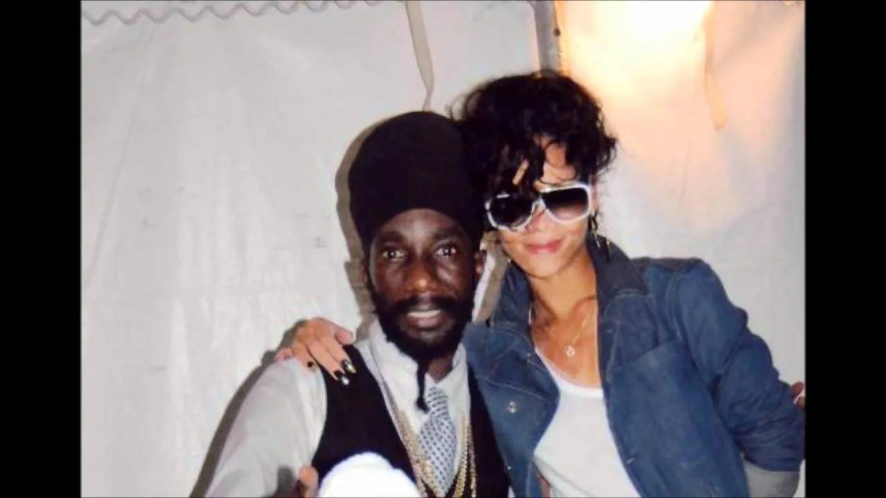 Sizzla - Give Me A Try Remix   ( feat. Rihanna )