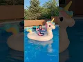 Download Lagu Mom’s surprise at the swimming pool 😱👧🏻❤️👩🏻
