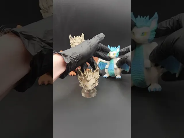 CUTE BABY DRAGON BOBBLEHEAD video thumbnail