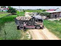 Download Lagu NICELY START Project LANDFILL BY Best Skill Driver DOZER KOMATSU D20P pushing \u00265Ton Trucks unloading