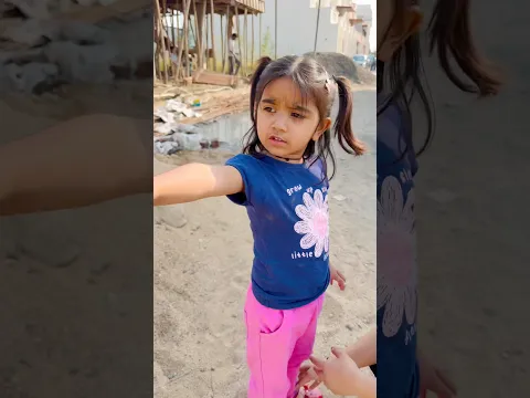 Kashvi lost her shoes π