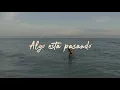 Juan Solo, Raquel Sofía - Que Nos Alcance (Lyric Video)