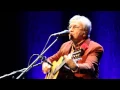 Download Lagu Caetano Veloso - Enquanto seu lobo não vem - Coliseu do Porto, 25 de Abril 2017