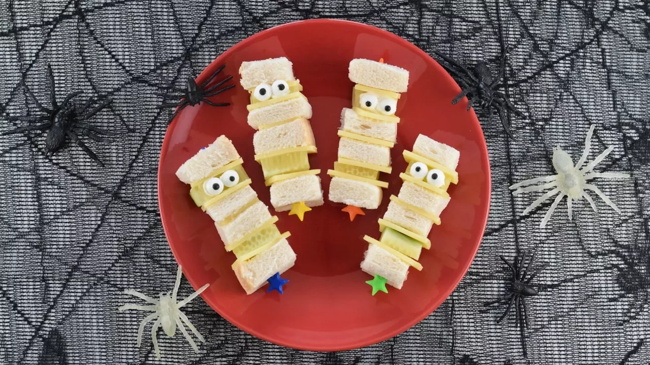 Mummy Sandwich Kebabs - Fun Halloween Food Tutorial