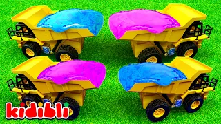 Les véhicules jouets jaunes transportent du slime et des bonbons ! 🍭🍬