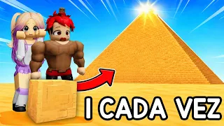 NUNCA JUEGUES A CONSTRUIR UNA PIRAMIDE EN ROBLOX | Build the Pyramid con LYNA