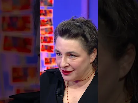 Video Thumbnail: Esra Dermancıoğlu'nun Çocukluk Sırları İlk Kez Ortaya Çıktı! #shorts #bambaşkasohbetler