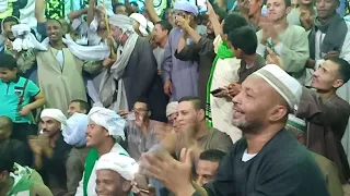 حصوه فى عينك يااالى متصلى على النبى     دندنها
