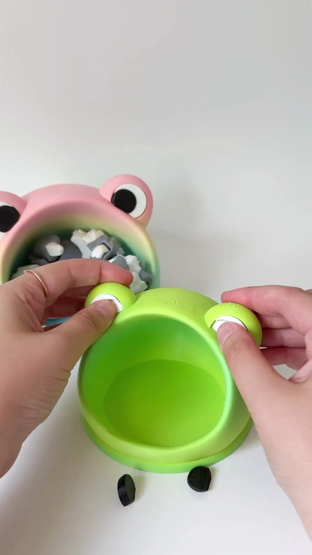 -Free- Froggy Catch All Dish