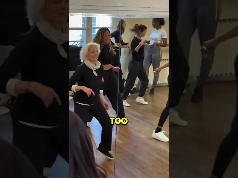 This Grandma Shocked the Internet 💃