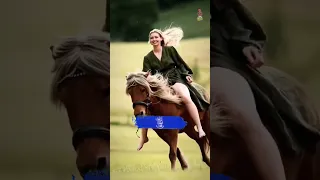 على مهلك يافرس قلبى فحبك اتحبس انا بتاع الحظ احمد عامر 